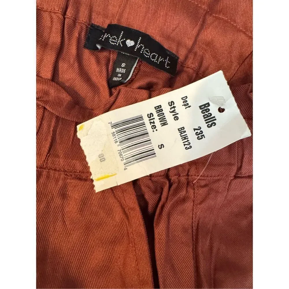 DEREK HEART Juniors SMALL BROWN CUFFED Shorts